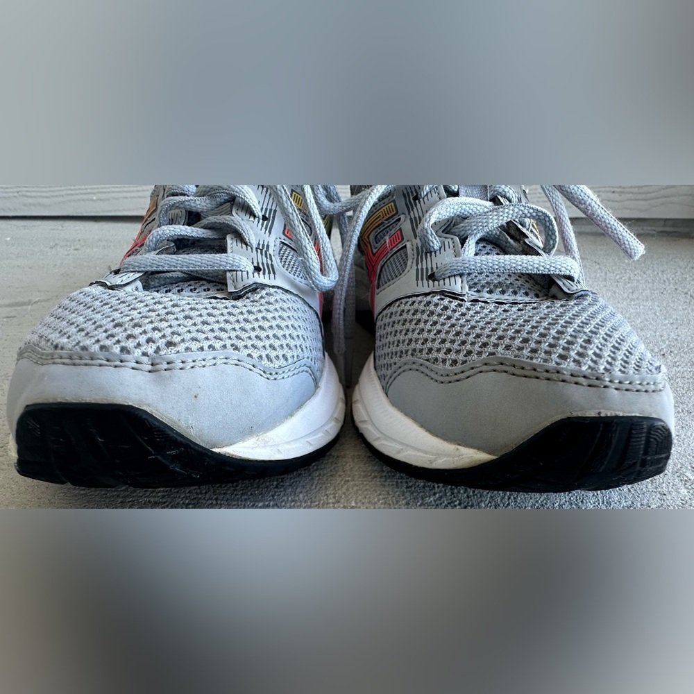 ASICS Women’s Light Gray Mesh Athletic Shoes with Red and Yellow Accents - Picture 7 of 10